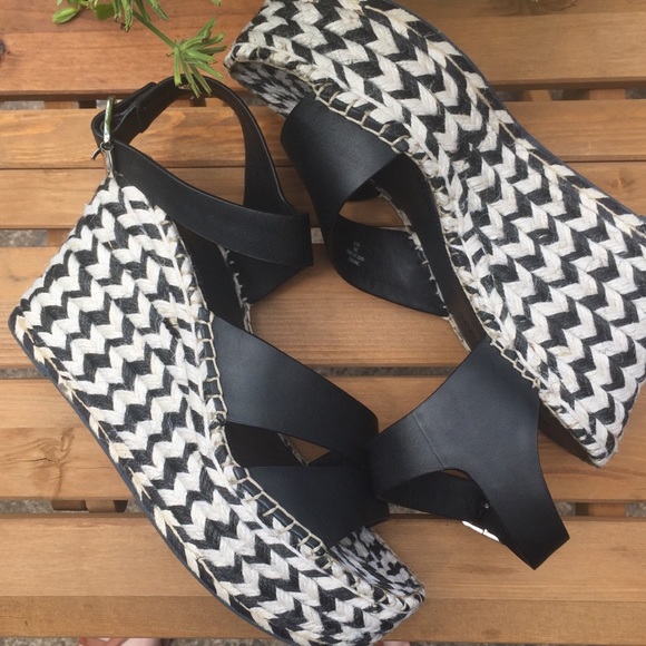 Sigerson Morrison Black & White Wedge Sandal 8.5M - Picture 5 of 16